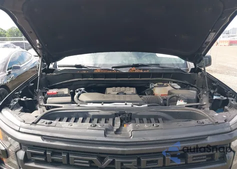 2022 Chevrolet Silverado 1500 4Wd Short Bed Custom z USA, uszkodzony, nr VIN 1GCPDBEK3NZ524853